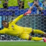 Zion Suzuki: Japan's goalkeeper at the World Cup — and racism

