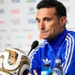 Argentina coach Lionel Scaloni has hit out at FIFA over the World Cup's final training schedule

